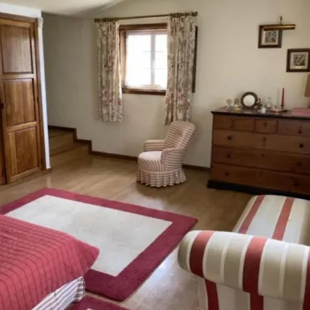 Casa Mata Da Ribeira * ברסלוס