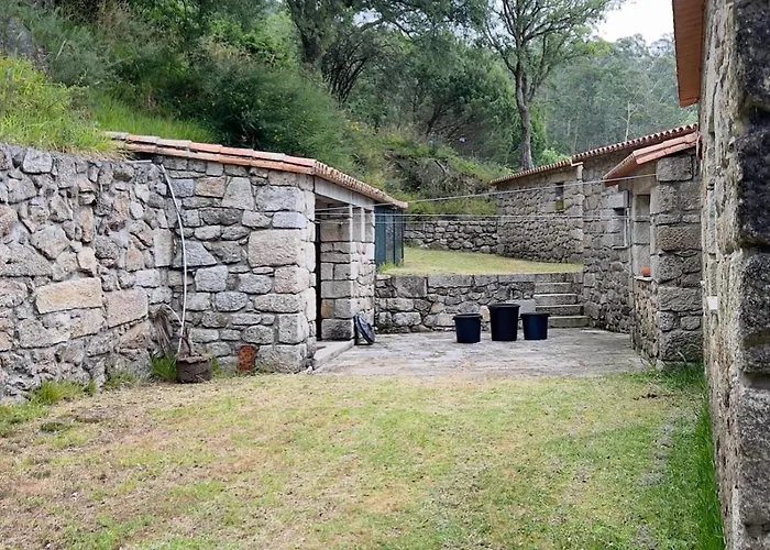 Casa Mata Da Ribeira Casa di campagna *